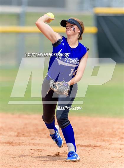 Thumbnail 2 in La Vernia @ Canyon Lake (UIL 4A Bi-district playoffs) photogallery.