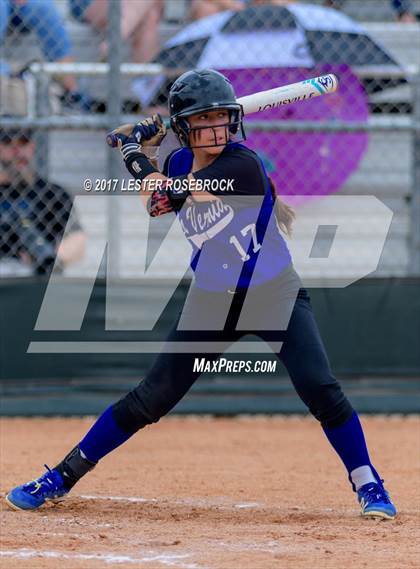 Thumbnail 3 in La Vernia @ Canyon Lake (UIL 4A Bi-district playoffs) photogallery.