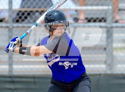 Thumbnail 3 in La Vernia @ Canyon Lake (UIL 4A Bi-district playoffs) photogallery.