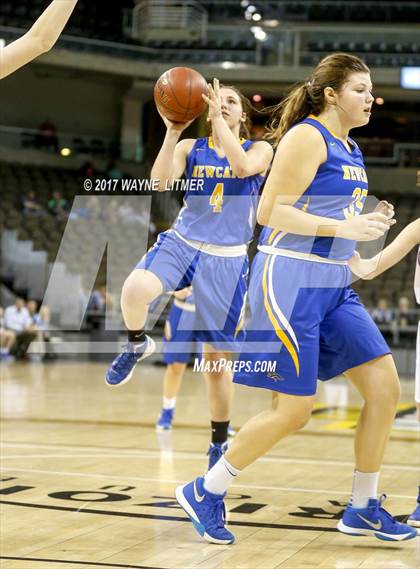 Thumbnail 1 in Newport Central Catholic vs Conner (Ninth Region) photogallery.