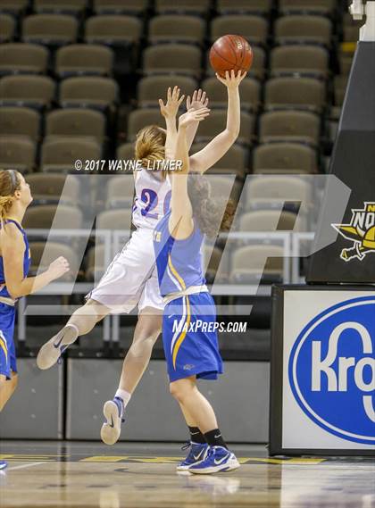 Thumbnail 2 in Newport Central Catholic vs Conner (Ninth Region) photogallery.