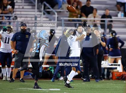 Thumbnail 1 in Franklin vs. Carson photogallery.