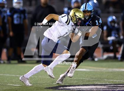 Thumbnail 2 in Franklin vs. Carson photogallery.