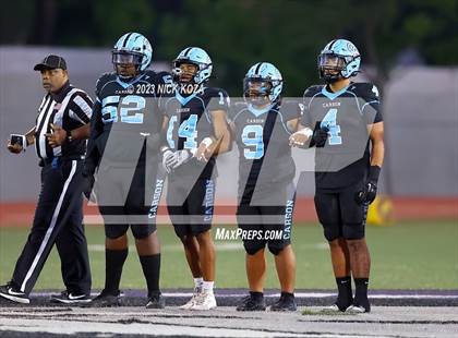 Thumbnail 3 in Franklin vs. Carson photogallery.