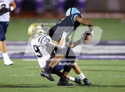 Thumbnail 2 in Franklin vs. Carson photogallery.