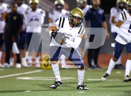 Thumbnail 1 in Franklin vs. Carson photogallery.