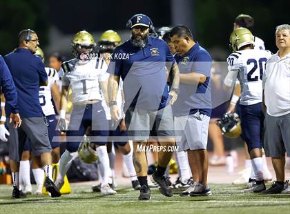 Thumbnail 3 in Franklin vs. Carson photogallery.