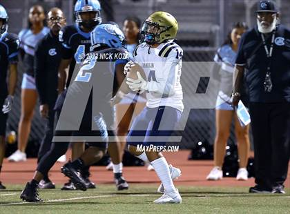 Thumbnail 3 in Franklin vs. Carson photogallery.