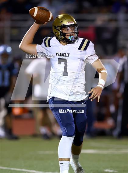 Thumbnail 3 in Franklin vs. Carson photogallery.