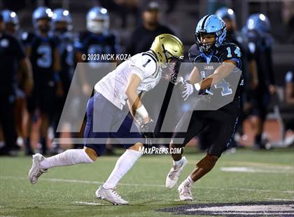 Thumbnail 3 in Franklin vs. Carson photogallery.