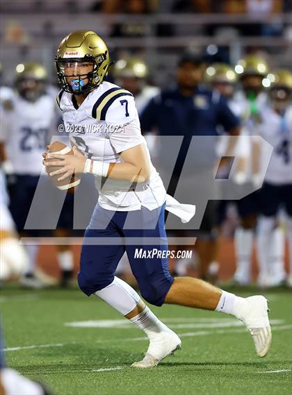 Thumbnail 2 in Franklin vs. Carson photogallery.