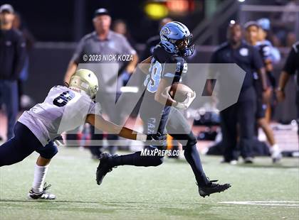 Thumbnail 3 in Franklin vs. Carson photogallery.