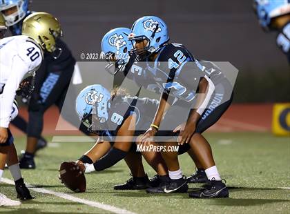 Thumbnail 1 in Franklin vs. Carson photogallery.