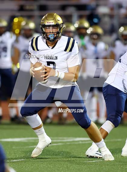 Thumbnail 3 in Franklin vs. Carson photogallery.
