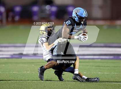 Thumbnail 3 in Franklin vs. Carson photogallery.
