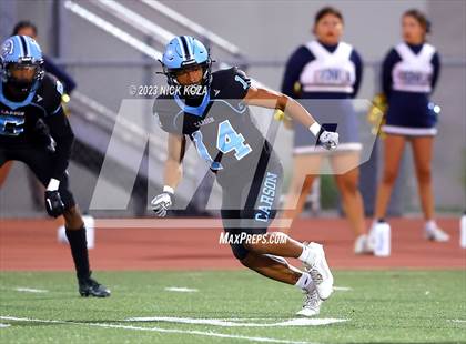 Thumbnail 2 in Franklin vs. Carson photogallery.