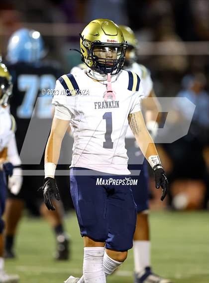 Thumbnail 2 in Franklin vs. Carson photogallery.