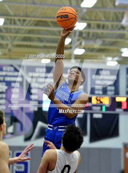 Thumbnail 3 in Bentonville vs. Bryant (AAA 6A Second Round Playoff) photogallery.