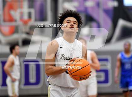 Thumbnail 1 in Bentonville vs. Bryant (AAA 6A Second Round Playoff) photogallery.