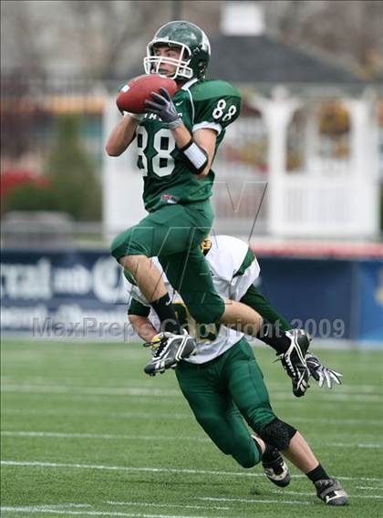 Thumbnail 2 in Alexander vs. Avon (Section 5 Class DD Semifinal) photogallery.
