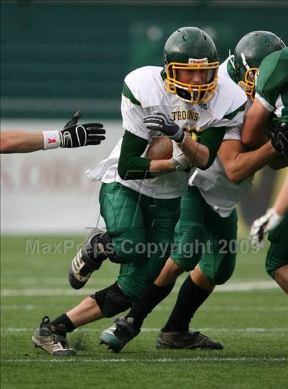 Thumbnail 1 in Alexander vs. Avon (Section 5 Class DD Semifinal) photogallery.