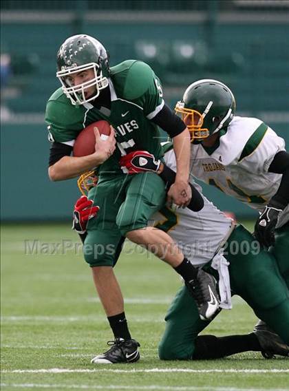 Thumbnail 2 in Alexander vs. Avon (Section 5 Class DD Semifinal) photogallery.