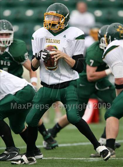 Thumbnail 2 in Alexander vs. Avon (Section 5 Class DD Semifinal) photogallery.