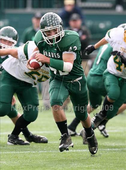 Thumbnail 2 in Alexander vs. Avon (Section 5 Class DD Semifinal) photogallery.