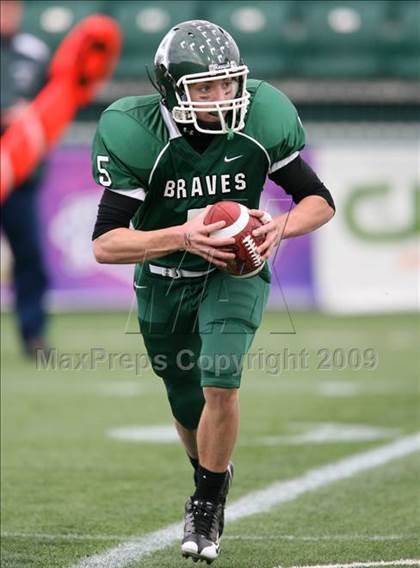 Thumbnail 1 in Alexander vs. Avon (Section 5 Class DD Semifinal) photogallery.