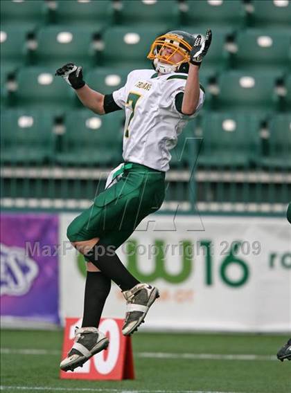 Thumbnail 2 in Alexander vs. Avon (Section 5 Class DD Semifinal) photogallery.