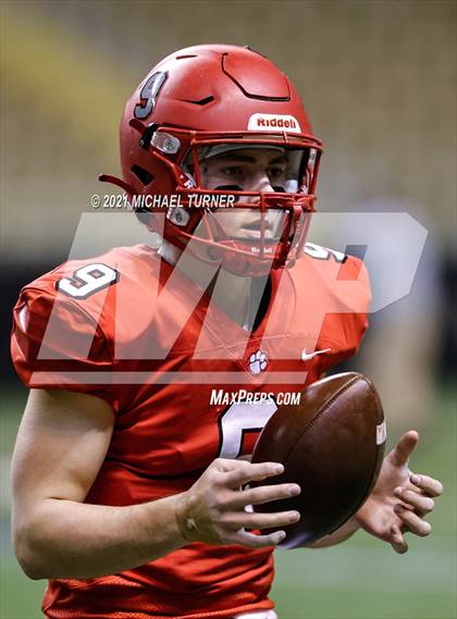 Thumbnail 3 in Skyline vs Sandpoint (4A State Championship) photogallery.