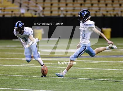 Thumbnail 1 in Skyline vs Sandpoint (4A State Championship) photogallery.
