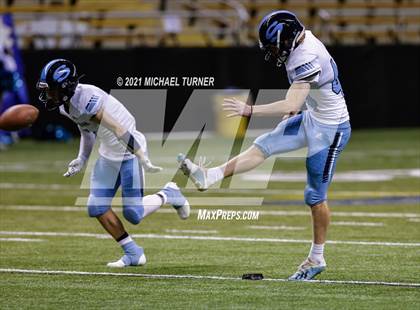 Thumbnail 2 in Skyline vs Sandpoint (4A State Championship) photogallery.