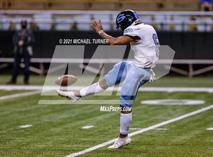 Thumbnail 3 in Skyline vs Sandpoint (4A State Championship) photogallery.