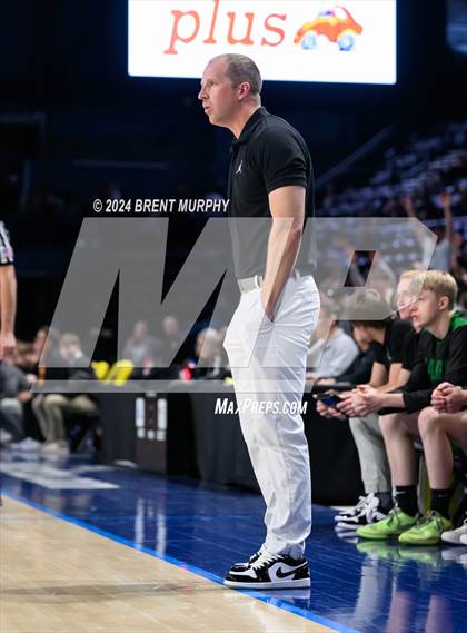 Thumbnail 1 in Limon vs. Sanford (CHSAA 2A Final) photogallery.