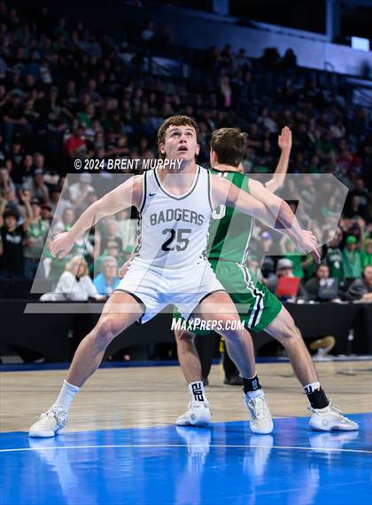 Thumbnail 2 in Limon vs. Sanford (CHSAA 2A Final) photogallery.