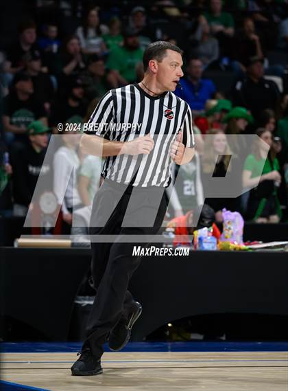 Thumbnail 3 in Limon vs. Sanford (CHSAA 2A Final) photogallery.