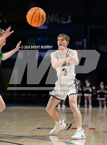 Thumbnail 1 in Limon vs. Sanford (CHSAA 2A Final) photogallery.