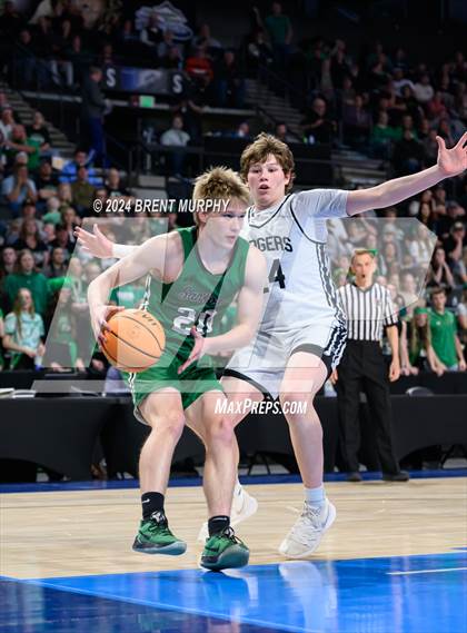 Thumbnail 2 in Limon vs. Sanford (CHSAA 2A Final) photogallery.