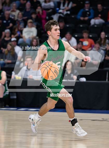 Thumbnail 2 in Limon vs. Sanford (CHSAA 2A Final) photogallery.