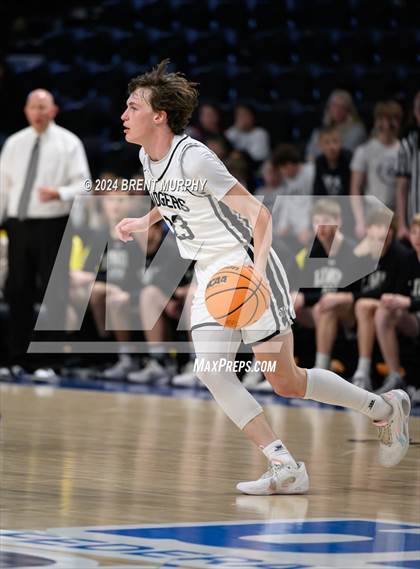 Thumbnail 1 in Limon vs. Sanford (CHSAA 2A Final) photogallery.