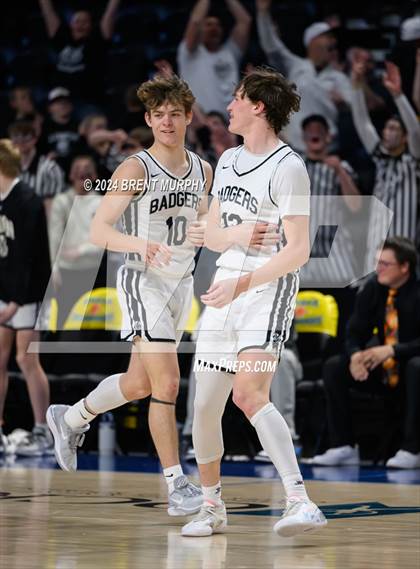 Thumbnail 1 in Limon vs. Sanford (CHSAA 2A Final) photogallery.