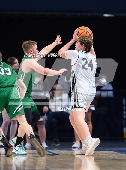 Thumbnail 2 in Limon vs. Sanford (CHSAA 2A Final) photogallery.