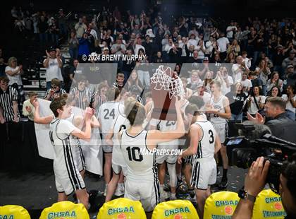 Thumbnail 1 in Limon vs. Sanford (CHSAA 2A Final) photogallery.
