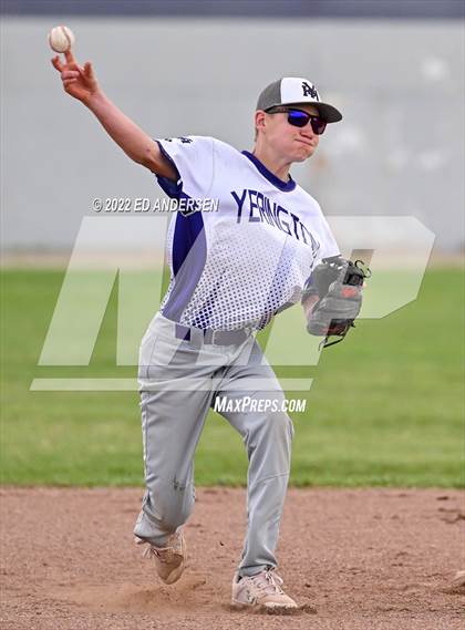 Thumbnail 1 in Fernley @ Yerington photogallery.