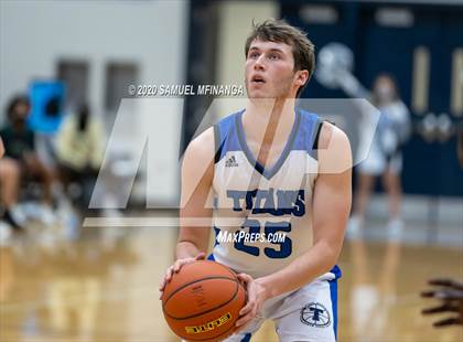 Thumbnail 2 in Bryan @ Papillion-LaVista South photogallery.