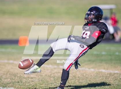 Thumbnail 3 in Cherokee Trail @ Eaglecrest photogallery.