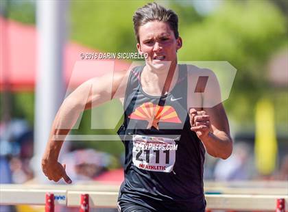 Thumbnail 3 in AIA Boys Track & Field Championships  (100/110 Meter Hurdles) photogallery.