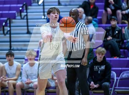 Thumbnail 2 in Jackson @ Skyline (WIAA 4A District 1/2) photogallery.
