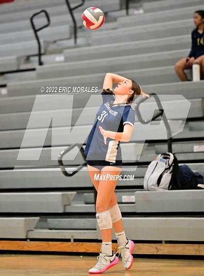 Thumbnail 2 in San Marcos vs Bonita Vista (Sweetwater JV Tournament) photogallery.